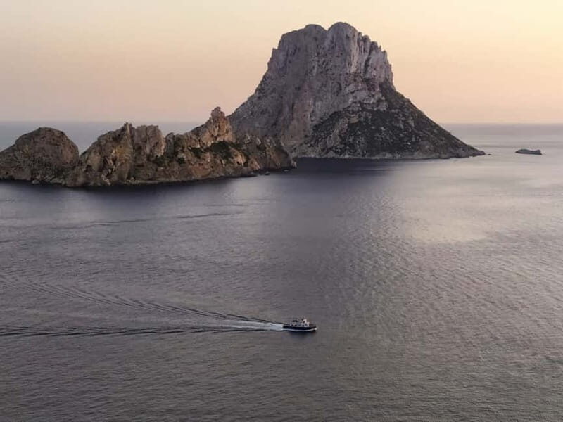 San Antonio: Es Vedrà, Formentera Tour with Food & Drinks - Frequently Asked Questions