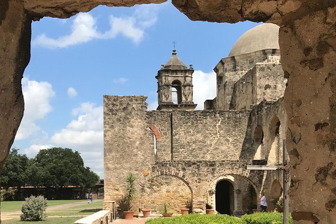 San Antonio Missions Tour with Downtown Hotel Pick Up - Authentic Experience and Value