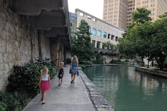 san-antonio-scavenger-hunt-walking-tour-and-game