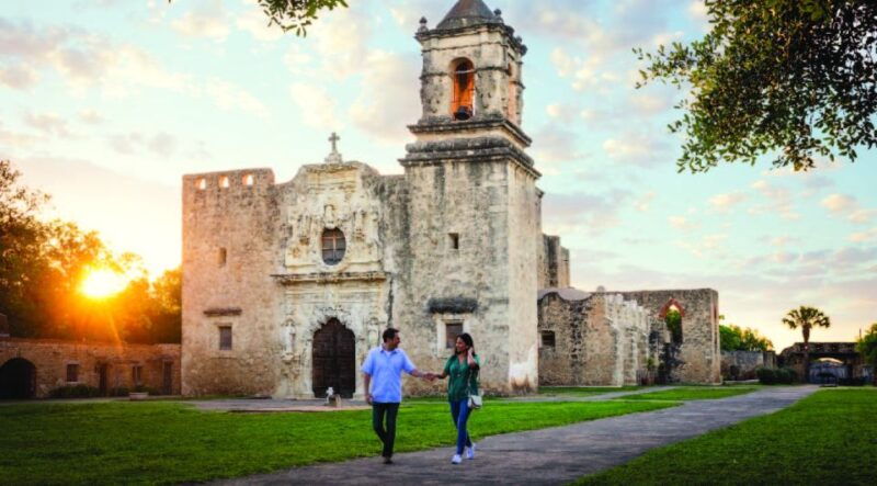 san-antonio-small-group-tour-w-alamo-tower-river-cruise