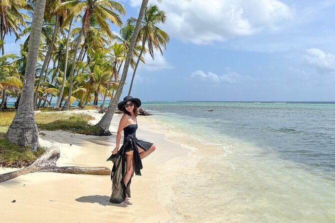 san-blas-day-tour-on-sailboat-island-hopping-all-inclusive