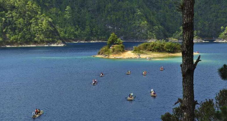 san-cristobal-de-las-casas-montebello-lakes-chiflon-trip
