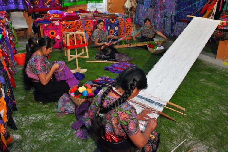 san-cristobal-zinacantan-and-san-juan-chamula-tour