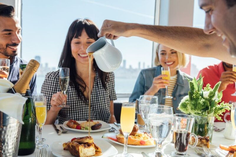 san-diego-buffet-breakfast-and-brunch-boat-cruise