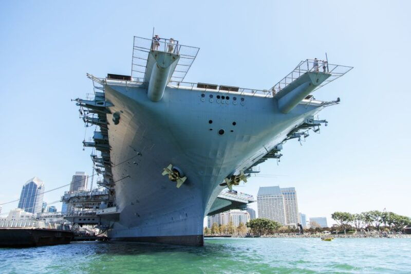 san-diego-drive-your-own-speed-boat-2-hour-tour