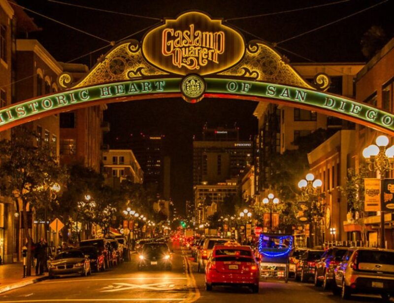 san-diego-gaslamp-quarter-ghosts-and-crime-walking-tour