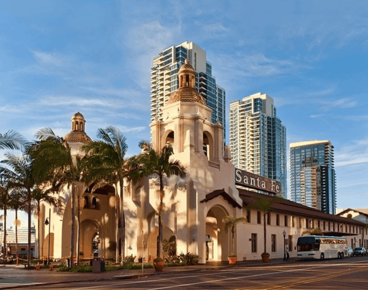 san-diego-must-see-attractions-walking-tour-with-a-guide