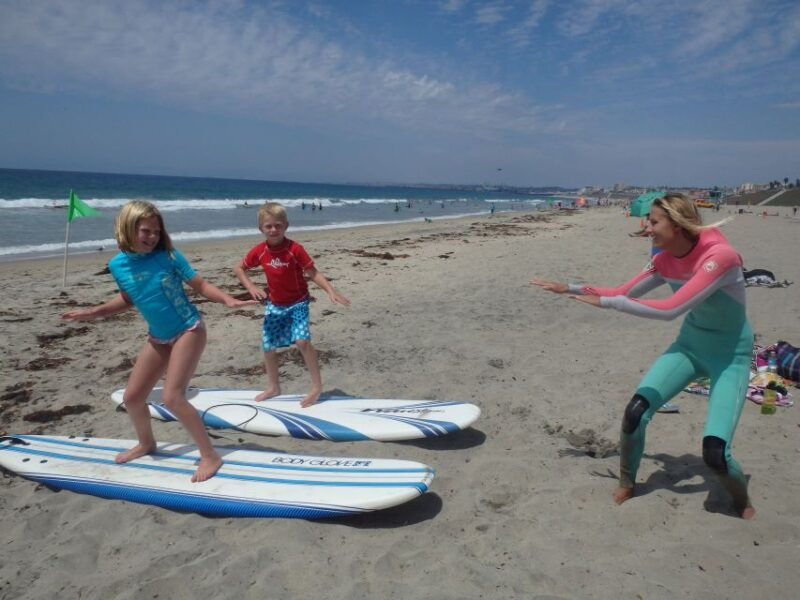 san-diego-private-group-surf-lesson