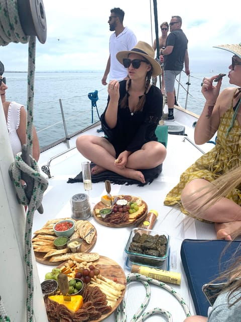 san-diego-private-sailing-cruise-with-optional-extras