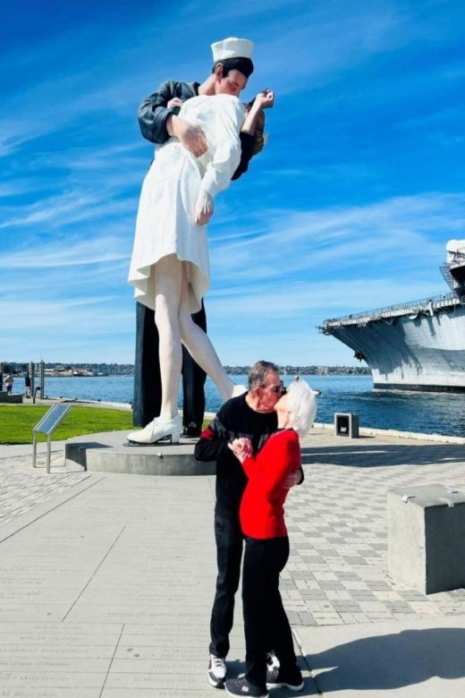 san-diego-seaport-village-waterfront-walking-food-tour