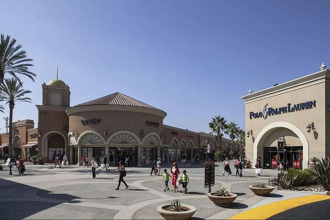 san-diego-shopping-tour-to-las-amercias-outlet