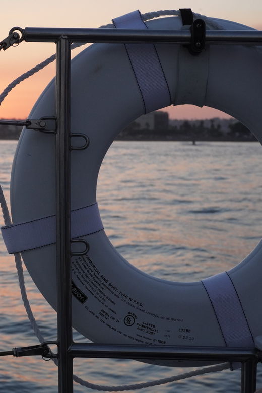 san-diego-sunset-sail