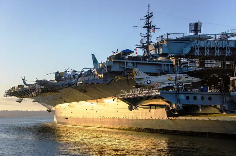san-diego-uss-midway-with-waterfront-walking-tour-2