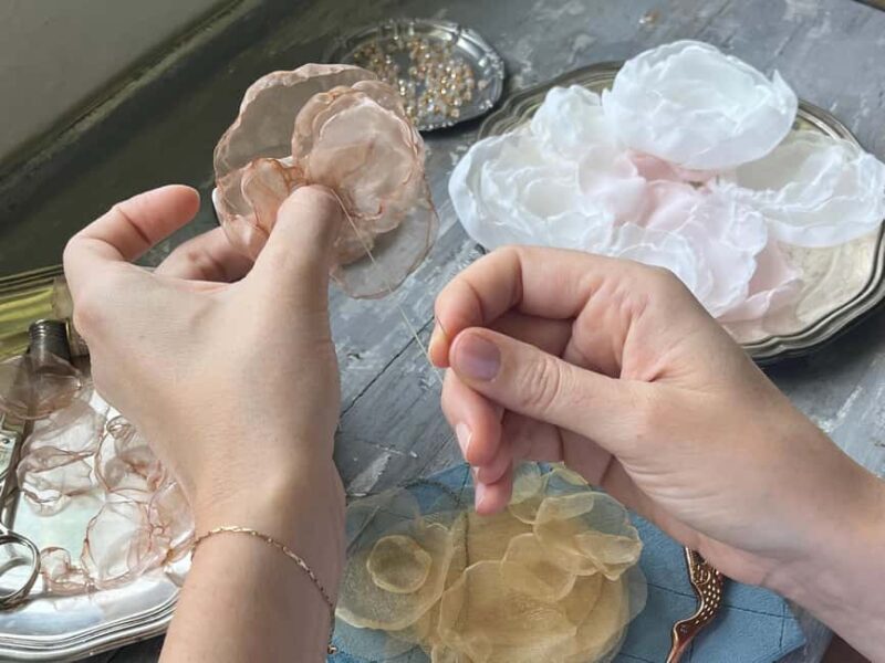 San Felice: Organza Flowers Workshop in a Beautiful Garden - Key Points
