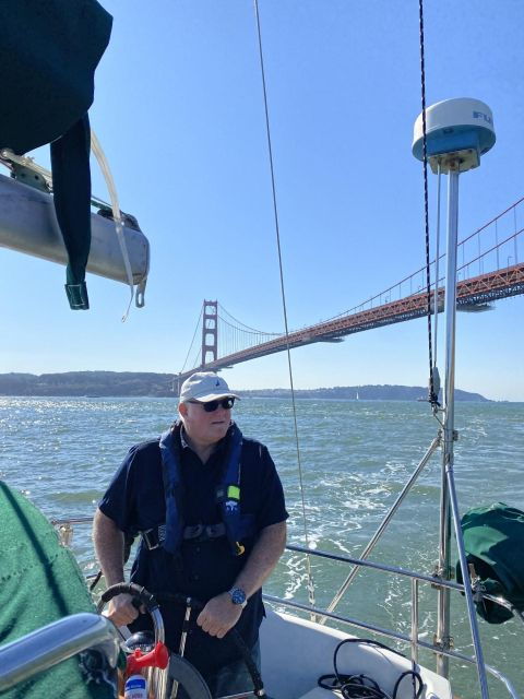 san-francisco-2hr-private-sailing-experience-6-guests