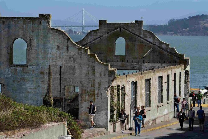 san-francisco-alcatraz-island-and-guided-muir-woods-tour