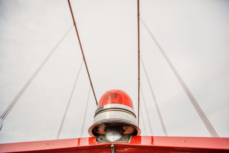 san-francisco-bay-90-minute-fire-engine-tour