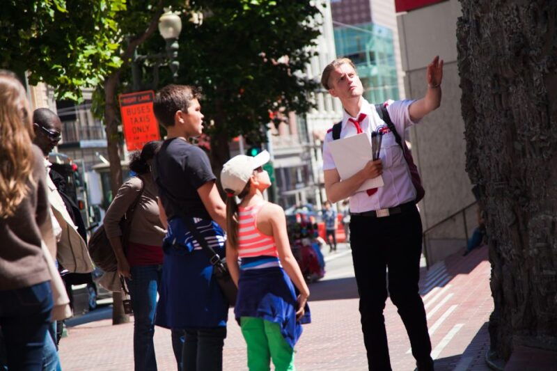 san-francisco-ca-academy-of-sciences-hop-on-hop-off-tour