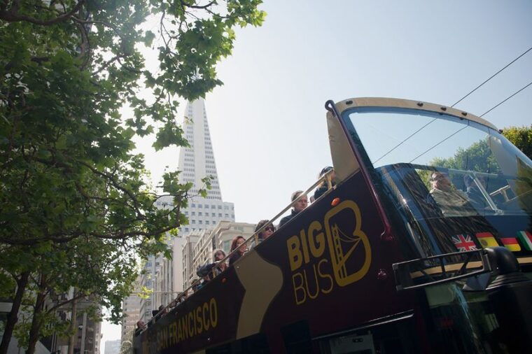 san-francisco-ca-academy-of-sciences-hop-on-hop-off-tour