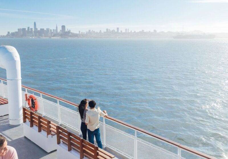 san-francisco-christmas-day-buffet-brunch-or-dinner-cruise