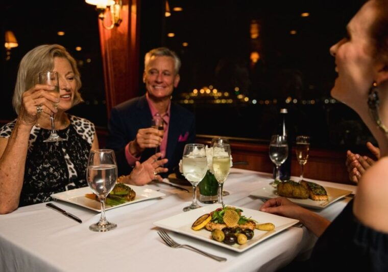 san-francisco-christmas-day-buffet-brunch-or-dinner-cruise
