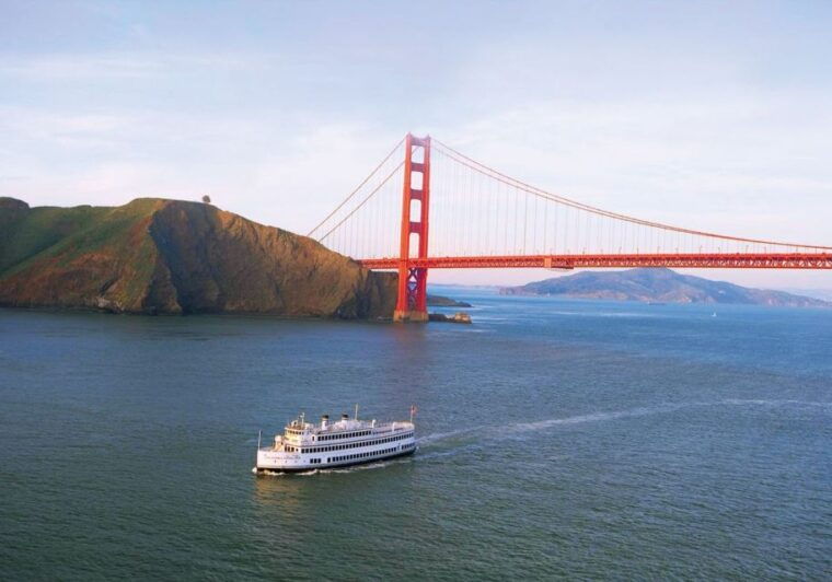 san-francisco-christmas-day-buffet-brunch-or-dinner-cruise