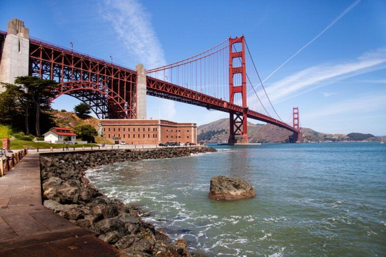 san-francisco-city-sightseeing-tour-on-hippie-bus