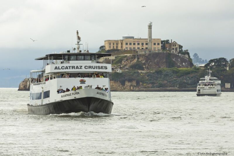 San Francisco: Explore Alcatraz & Golden Gate Bike Tour - Detailed Breakdown of the Itinerary