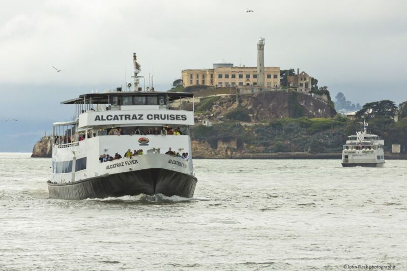 san-francisco-explore-alcatraz-golden-gate-bike-tour