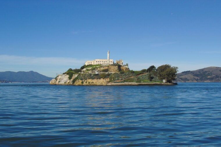 san-francisco-explore-alcatraz-golden-gate-bike-tour