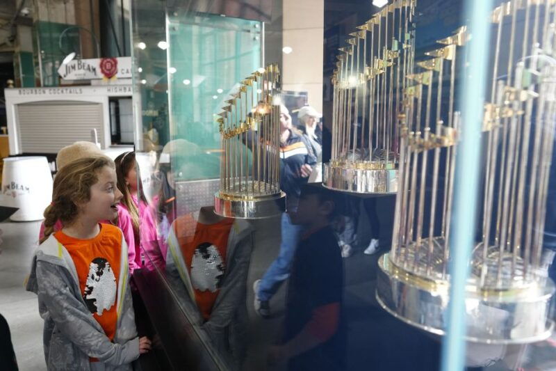 san-francisco-giants-oracle-park-ballpark-tour