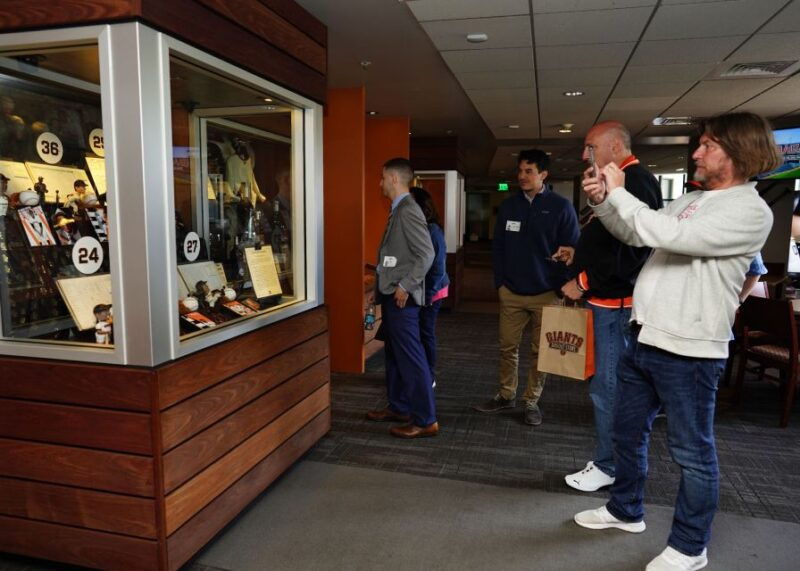 san-francisco-giants-oracle-park-ballpark-tour