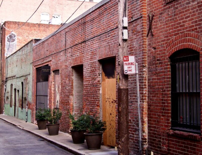 san-francisco-gold-greed-and-gunslingers-walking-tour