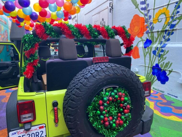 san-francisco-holiday-lights-private-group-jeep-tour