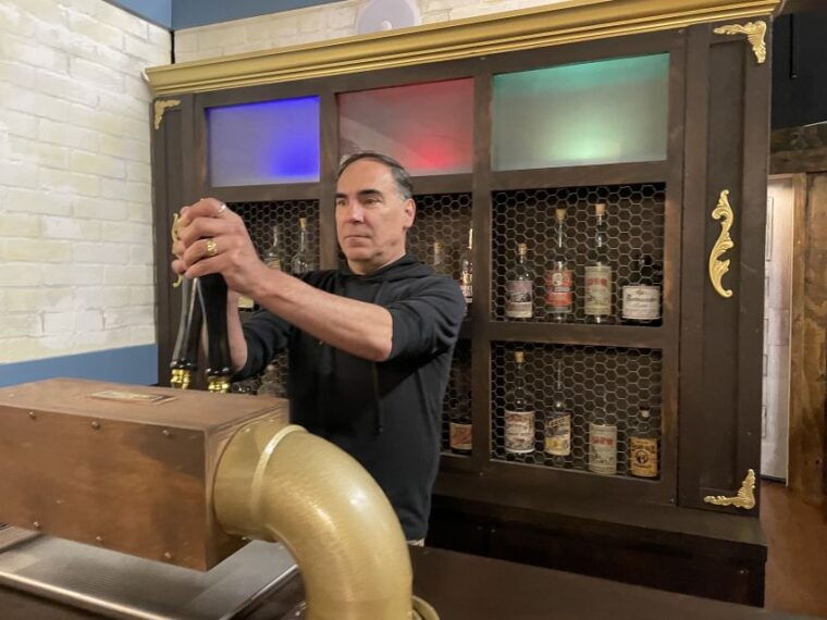san-francisco-malones-mobster-hideout-escape-room