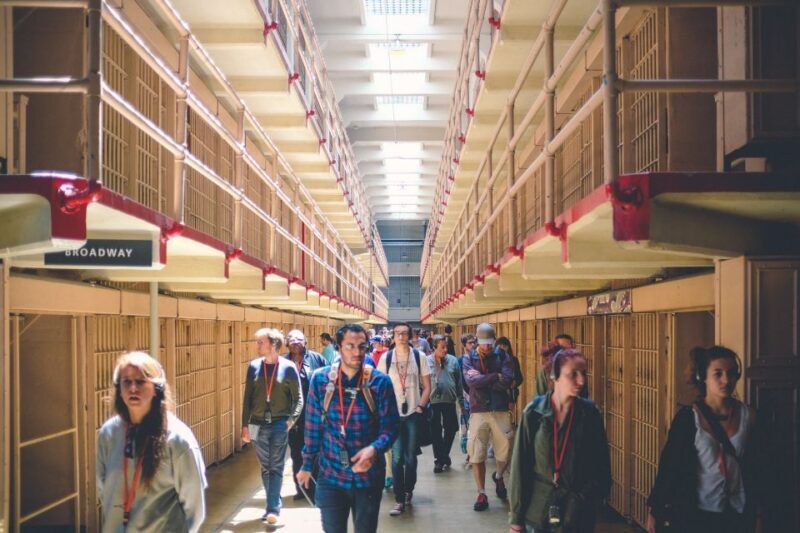 San Francisco Morning City Tour & Afternoon Alcatraz Ticket - Accessibility and Family-Friendliness