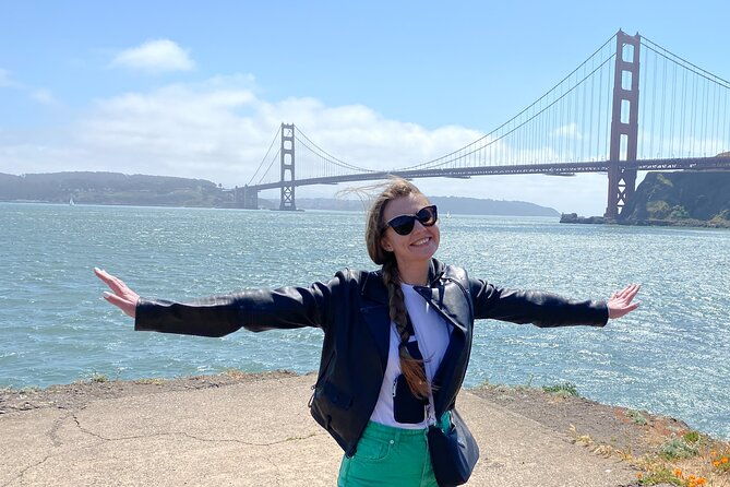 san-francisco-top-sights-private-tour-with-a-luxury-tesla