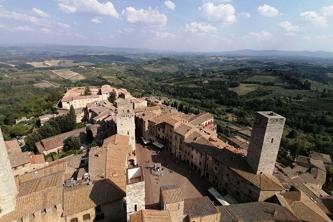 san-gimignano-and-vernaccia-wine-tour-with-lunch-at-farm