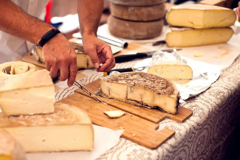 San Gimignano: Tasting of Tuscan Wines and Cheeses - San Gimignano: Tasting of Tuscan Wines and Cheeses — A Complete Guide