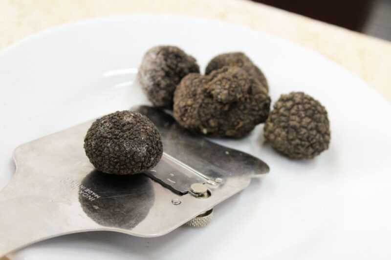 san-gimignano-truffle-cooking-class-with-wine-tasting