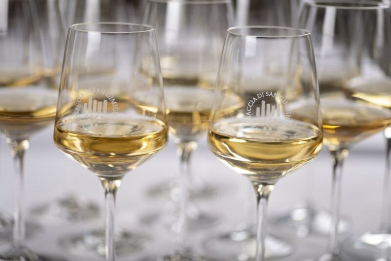 san-gimignano-vernaccia-wine-tasting-experience