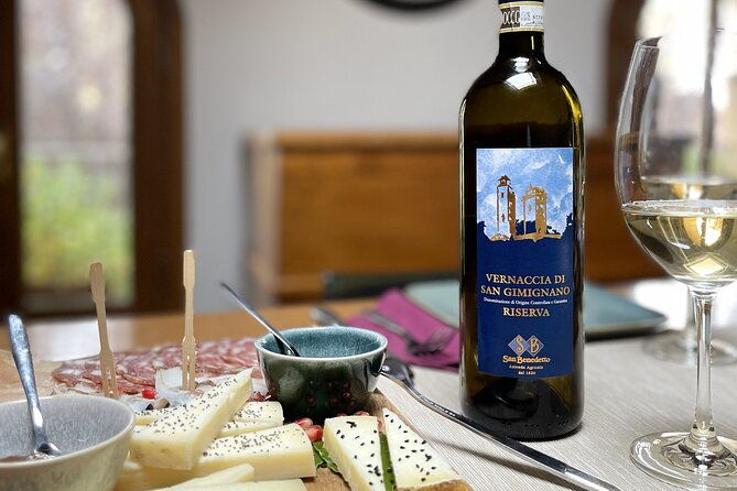 san-gimignano-vineyard-and-cellar-tour-with-wine-tasting