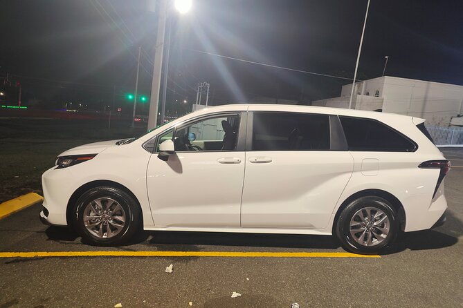 san-juan-airport-taxi-to-multiple-destinations-in-puerto-rico-up-to-5-people