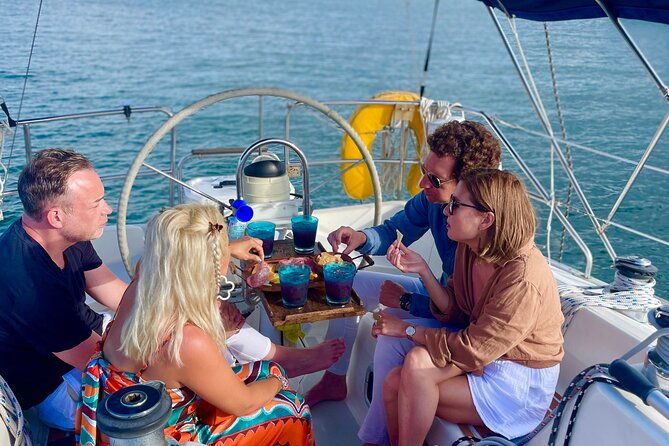 san-juan-bay-private-tour-with-drinks-and-tapas-4-people