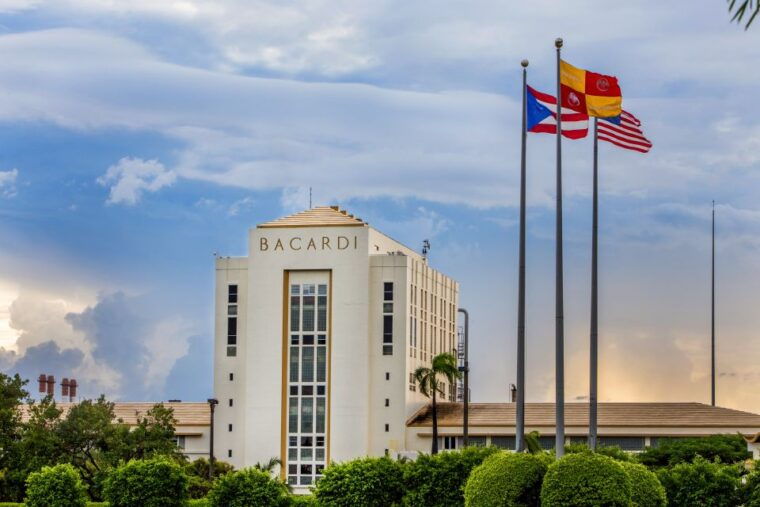san-juan-casa-bacardi-distillery-tour