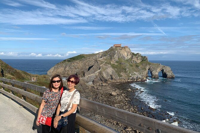 san-juan-de-gaztelugatxe-with-winery-visit-and-lunch-from-bilbao