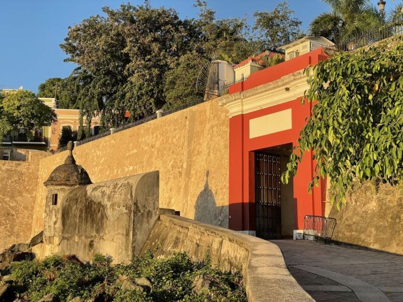 san-juan-old-town-sunset-walking-tour