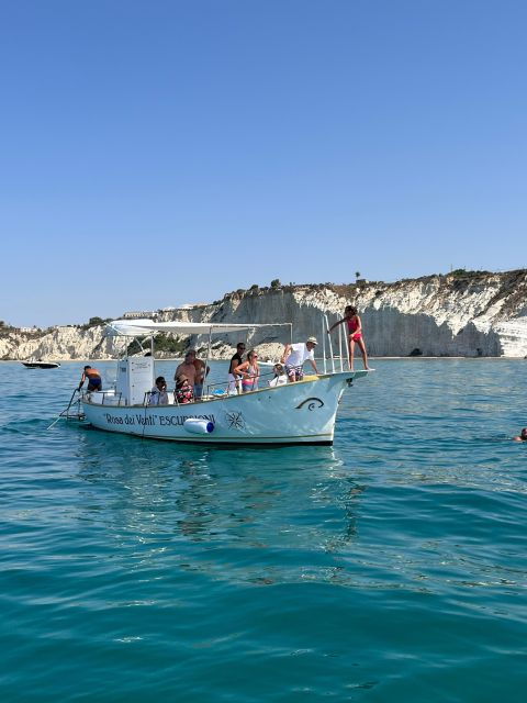 san-leone-scala-dei-turchi-private-aperitif-on-boat-tour