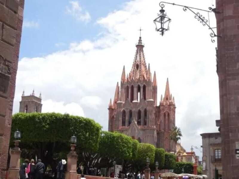 San Miguel de Allende: Private Walking Tour - Frequently Asked Questions