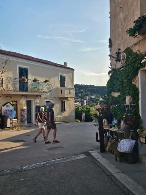 San Pantaleo: Walking Tour with Aperitif - Who Will Love This Experience